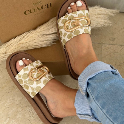 COACH